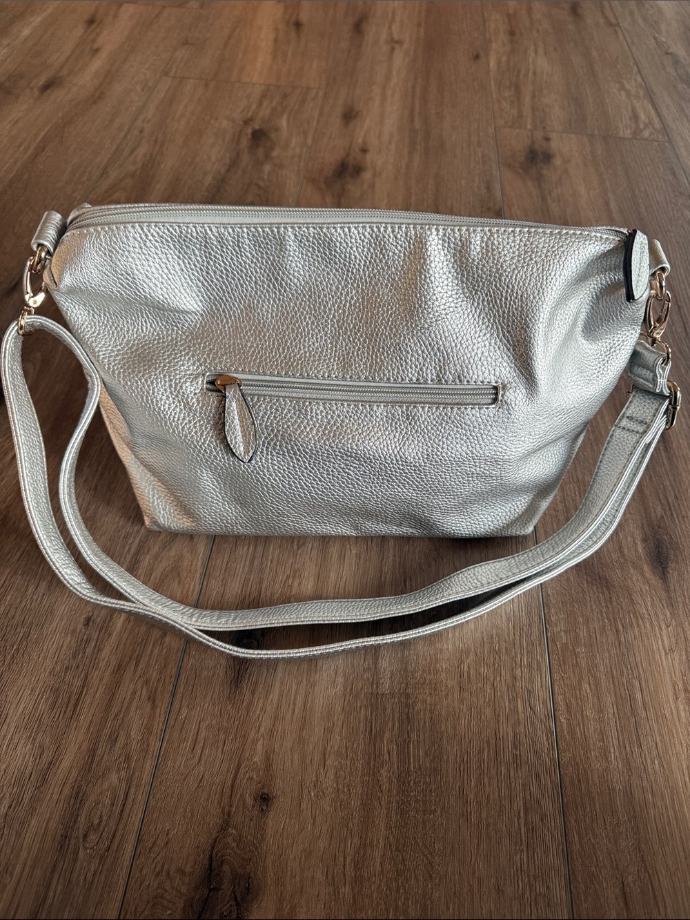 Imoshion Silver Crossbody Shoulder Bag
